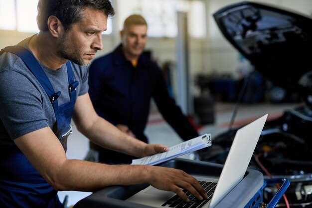 Navigating Trusted Online Retailers for Car Parts Purchases